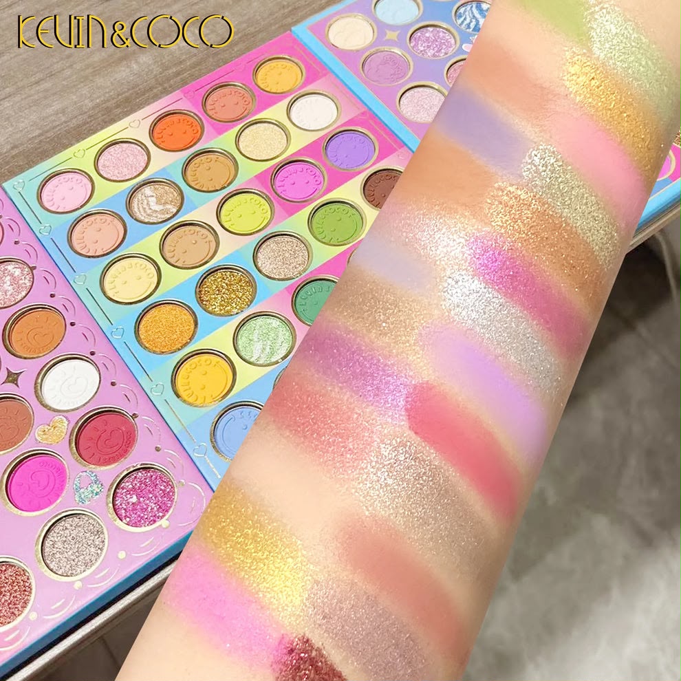 Paleta De Sombras Billie Ellish 102 tonos - Kevin & Coco 
